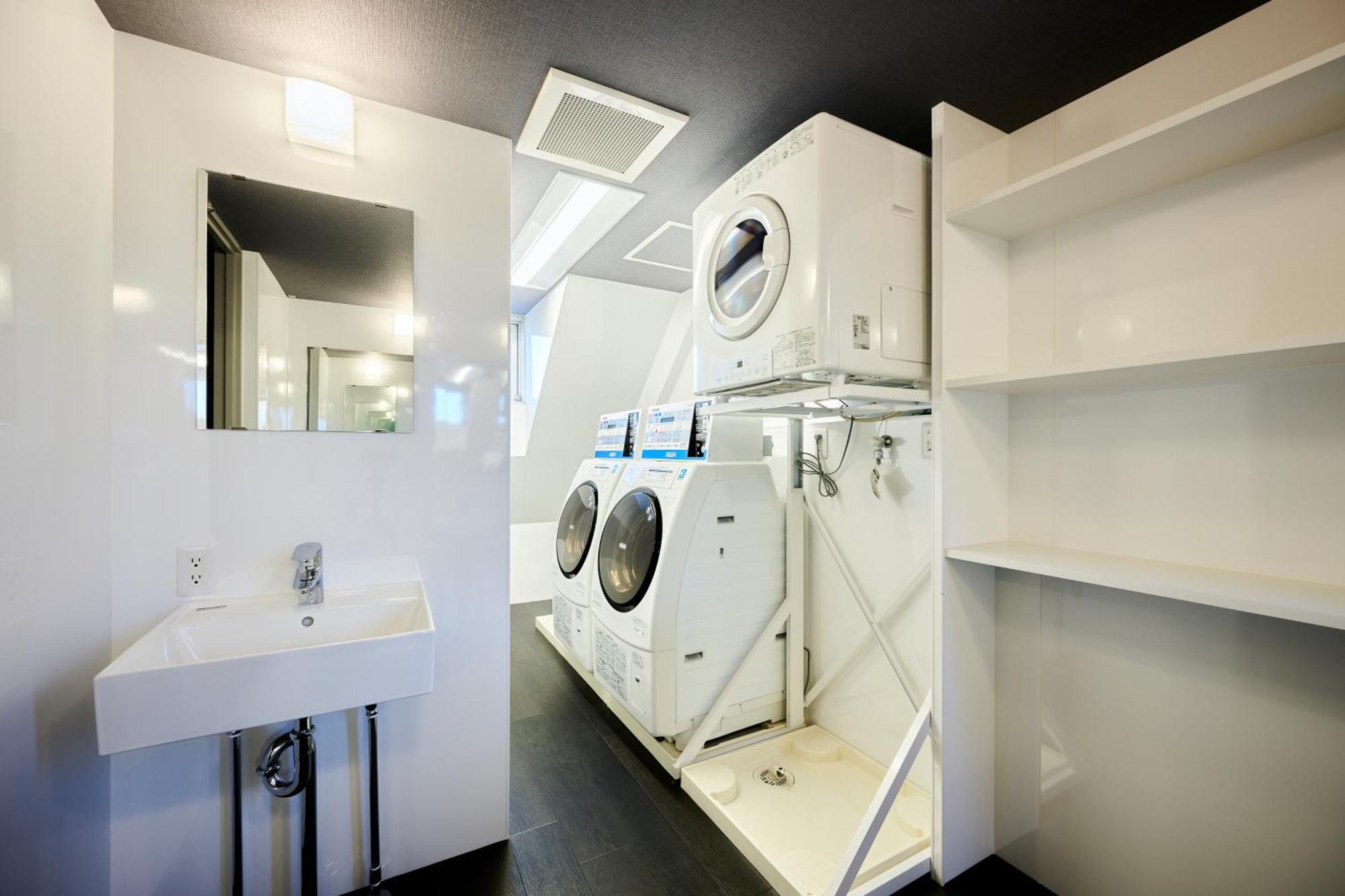 Capsule Hotel Continue Nijojokita Kioto Zewnętrze zdjęcie